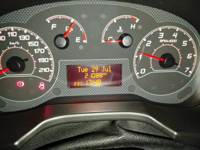 Фиат Fiorino 2018 в Хмельницком на Automoto.ua Коричневый Фиат Fiorino, объемом двигателя 1.4 л и пробегом 22 тыс. км за 9300 $, фото 10 на Automoto.ua