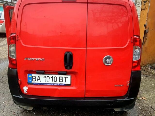 Червоний Фіат Fiorino, об'ємом двигуна 1.2 л та пробігом 140 тис. км за 3700 $, фото 4 на Automoto.ua