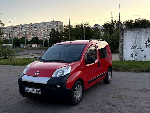 Красный Фиат Fiorino, объемом двигателя 1.2 л и пробегом 256 тыс. км за 4000 $, фото 2 на Automoto.ua