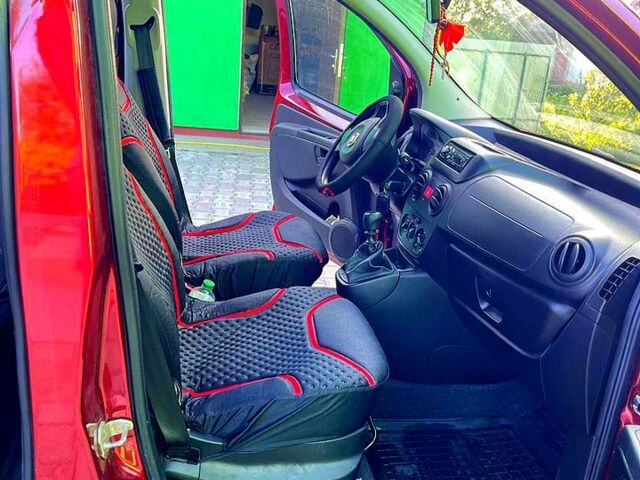 Красный Фиат Fiorino, объемом двигателя 1.4 л и пробегом 21 тыс. км за 9000 $, фото 6 на Automoto.ua