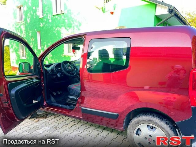 Красный Фиат Fiorino, объемом двигателя 1.4 л и пробегом 21 тыс. км за 9000 $, фото 2 на Automoto.ua