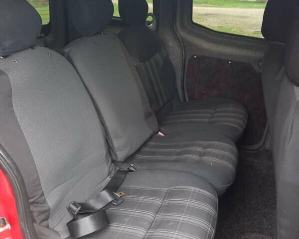 Красный Фиат Fiorino, объемом двигателя 1.25 л и пробегом 370 тыс. км за 3400 $, фото 1 на Automoto.ua