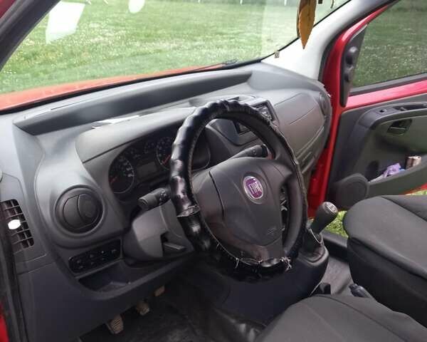 Красный Фиат Fiorino, объемом двигателя 1.25 л и пробегом 370 тыс. км за 3400 $, фото 4 на Automoto.ua