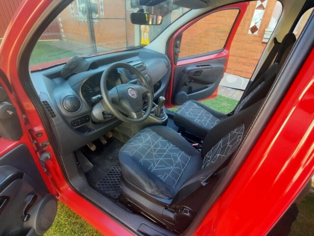 Красный Фиат Fiorino, объемом двигателя 1.2 л и пробегом 262 тыс. км за 4100 $, фото 6 на Automoto.ua