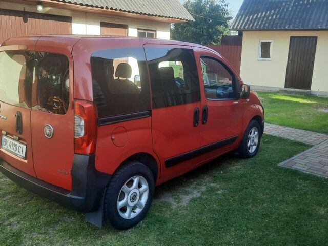Красный Фиат Fiorino, объемом двигателя 1.2 л и пробегом 262 тыс. км за 4100 $, фото 3 на Automoto.ua
