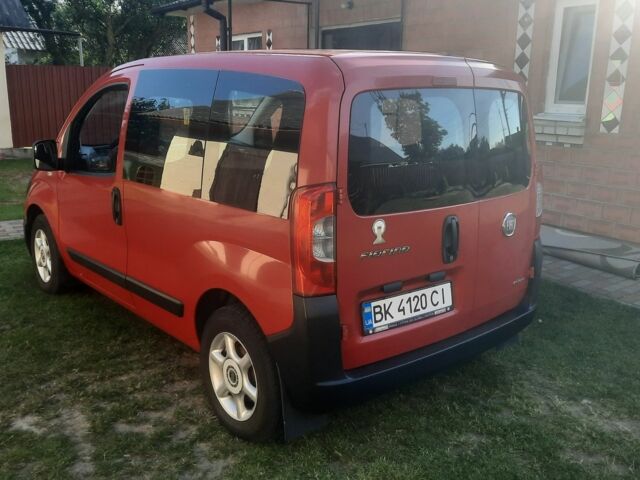 Красный Фиат Fiorino, объемом двигателя 1.2 л и пробегом 262 тыс. км за 4100 $, фото 1 на Automoto.ua