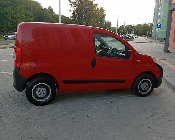 Червоний Фіат Fiorino, об'ємом двигуна 1.3 л та пробігом 290 тис. км за 4500 $, фото 3 на Automoto.ua