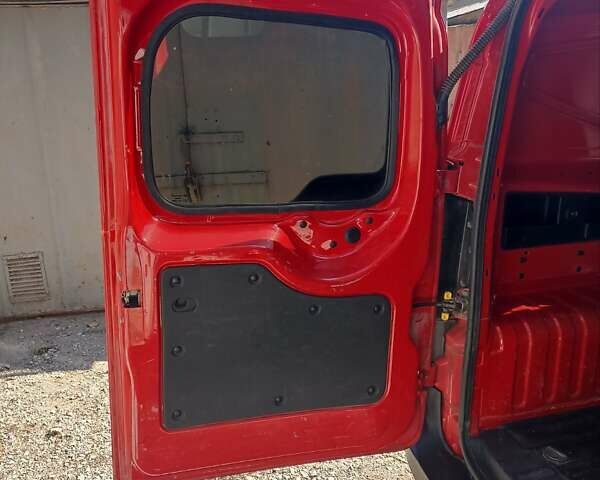 Красный Фиат Fiorino, объемом двигателя 1.25 л и пробегом 235 тыс. км за 5000 $, фото 10 на Automoto.ua