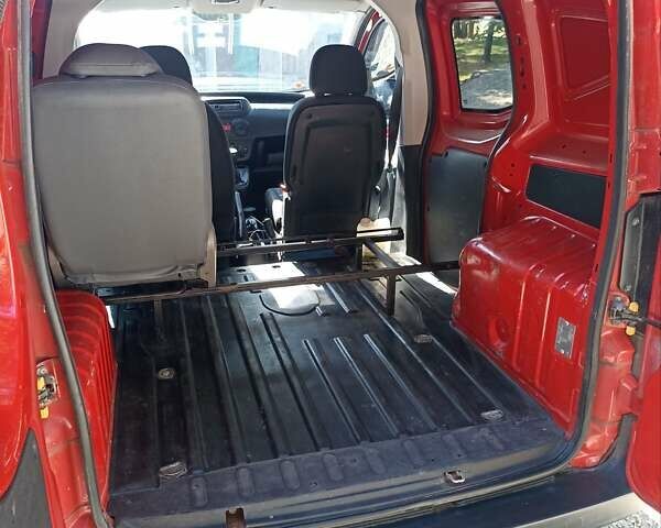 Красный Фиат Fiorino, объемом двигателя 1.25 л и пробегом 235 тыс. км за 5000 $, фото 11 на Automoto.ua