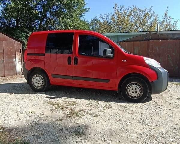 Красный Фиат Fiorino, объемом двигателя 1.25 л и пробегом 235 тыс. км за 5000 $, фото 1 на Automoto.ua