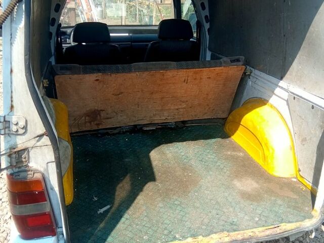 Фиат Fiorino, объемом двигателя 1.3 л и пробегом 45 тыс. км за 700 $, фото 2 на Automoto.ua