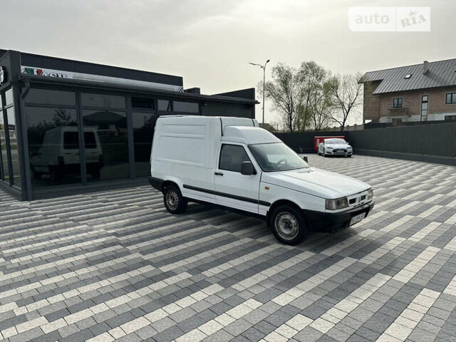 Фиат Fiorino, объемом двигателя 1.7 л и пробегом 370 тыс. км за 1350 $, фото 4 на Automoto.ua