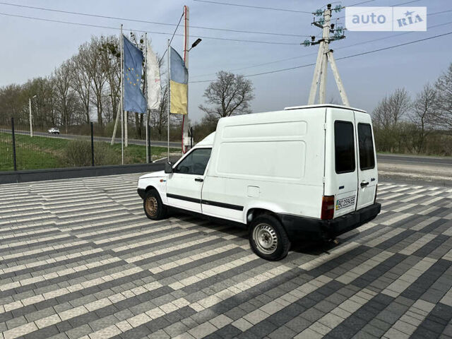 Фиат Fiorino, объемом двигателя 1.7 л и пробегом 370 тыс. км за 1350 $, фото 1 на Automoto.ua