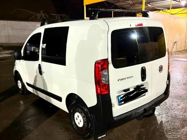 Фиат Fiorino, объемом двигателя 1.3 л и пробегом 193 тыс. км за 4900 $, фото 3 на Automoto.ua