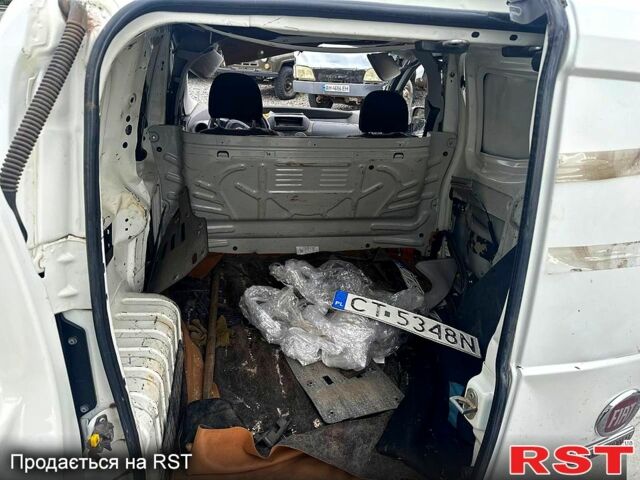 Фиат Fiorino 2016 в Харькове на Automoto.ua Фиат Fiorino, объемом двигателя 1.3 л и пробегом 200 тыс. км за 950 $, фото 3 на Automoto.ua