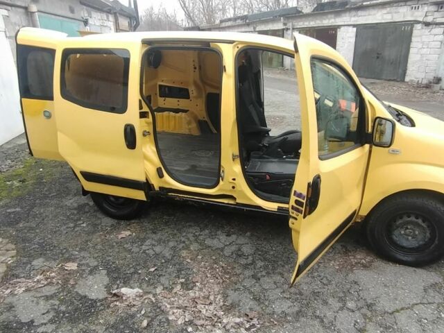 Желтый Фиат Fiorino, объемом двигателя 0.13 л и пробегом 195 тыс. км за 3000 $, фото 10 на Automoto.ua