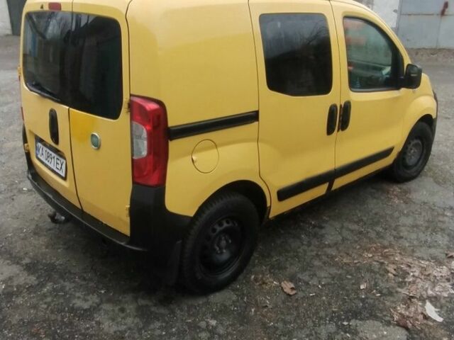 Желтый Фиат Fiorino, объемом двигателя 0.13 л и пробегом 195 тыс. км за 3000 $, фото 7 на Automoto.ua