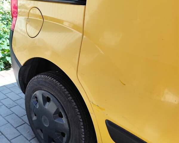Желтый Фиат Fiorino, объемом двигателя 1.3 л и пробегом 200 тыс. км за 3500 $, фото 6 на Automoto.ua