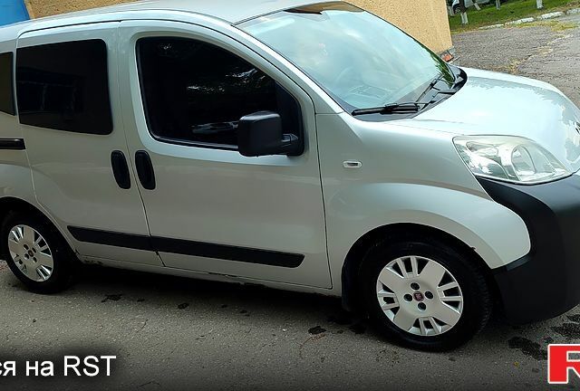 Сірий Фіат Fiorino, об'ємом двигуна 1.2 л та пробігом 120 тис. км за 3999 $, фото 5 на Automoto.ua