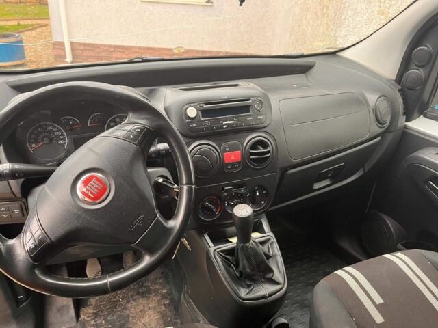 Серый Фиат Fiorino, объемом двигателя 1.3 л и пробегом 260 тыс. км за 4200 $, фото 3 на Automoto.ua