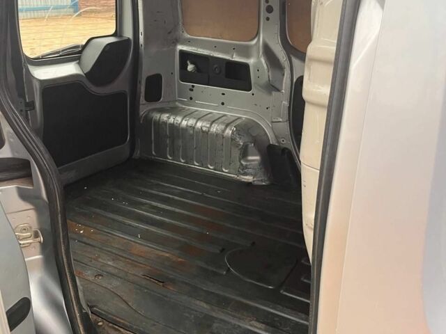 Серый Фиат Fiorino, объемом двигателя 1.3 л и пробегом 260 тыс. км за 4200 $, фото 7 на Automoto.ua