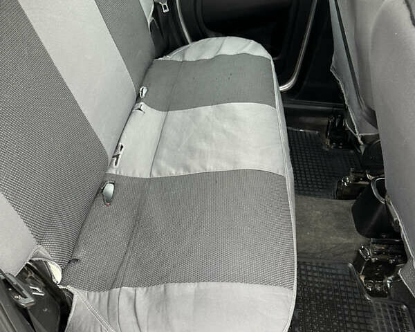 Серый Фиат Fiorino, объемом двигателя 1.3 л и пробегом 147 тыс. км за 7300 $, фото 17 на Automoto.ua