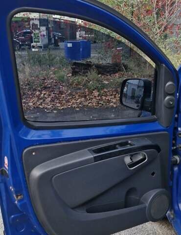 Синій Фіат Fiorino, об'ємом двигуна 1.3 л та пробігом 197 тис. км за 3100 $, фото 9 на Automoto.ua