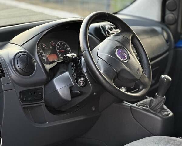 Синий Фиат Fiorino, объемом двигателя 1.25 л и пробегом 300 тыс. км за 3200 $, фото 9 на Automoto.ua