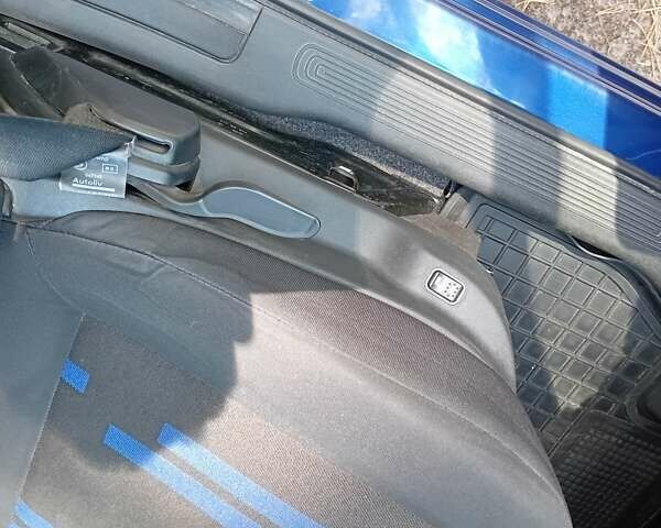 Синий Фиат Fiorino, объемом двигателя 1.2 л и пробегом 246 тыс. км за 7300 $, фото 7 на Automoto.ua