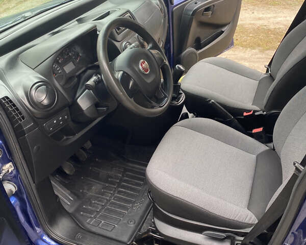 Синий Фиат Fiorino, объемом двигателя 1.3 л и пробегом 188 тыс. км за 8000 $, фото 21 на Automoto.ua