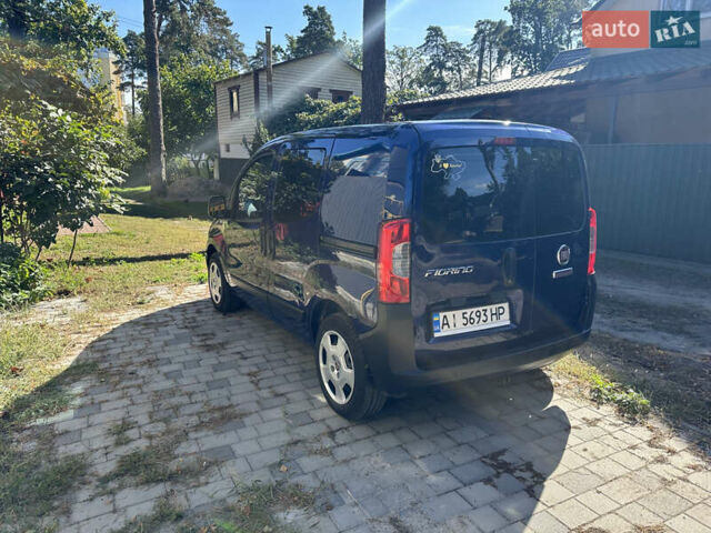 Синий Фиат Fiorino, объемом двигателя 1.3 л и пробегом 188 тыс. км за 8000 $, фото 19 на Automoto.ua