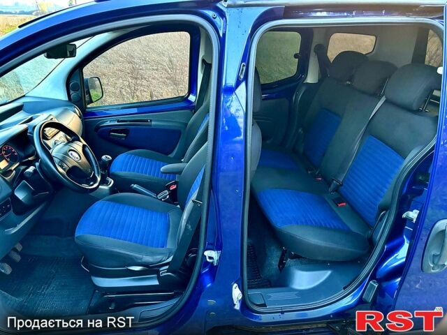 Синий Фиат Fiorino, объемом двигателя 1.2 л и пробегом 270 тыс. км за 6250 $, фото 3 на Automoto.ua