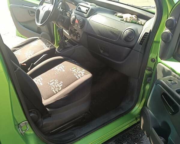 Фиат Fiorino 2009 в Киеве на Automoto.ua Зеленый Фиат Fiorino, объемом двигателя 1.25 л и пробегом 306 тыс. км за 6200 $, фото 20 на Automoto.ua