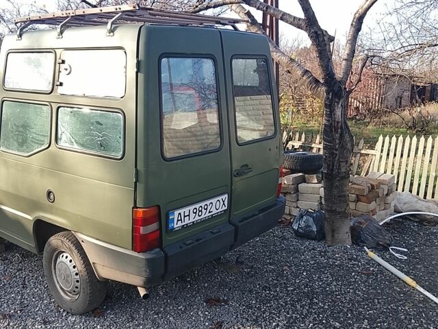 Зеленый Фиат Fiorino, объемом двигателя 1.7 л и пробегом 500 тыс. км за 1100 $, фото 7 на Automoto.ua