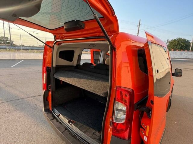 Помаранчевий Фіат Fiorino, об'ємом двигуна 1.2 л та пробігом 250 тис. км за 5500 $, фото 9 на Automoto.ua