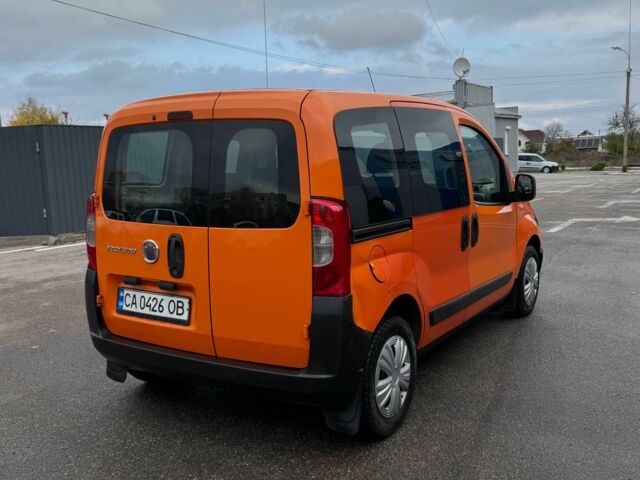 Оранжевый Фиат Fiorino, объемом двигателя 1.2 л и пробегом 293 тыс. км за 3400 $, фото 4 на Automoto.ua