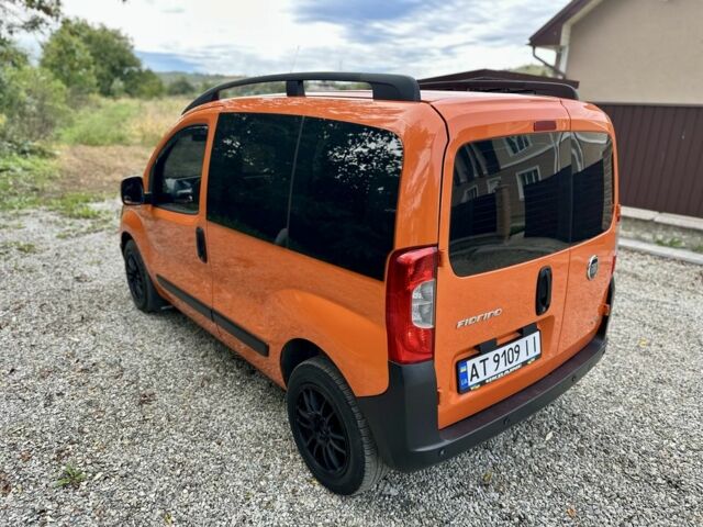 Оранжевый Фиат Fiorino, объемом двигателя 1.2 л и пробегом 310 тыс. км за 5900 $, фото 2 на Automoto.ua