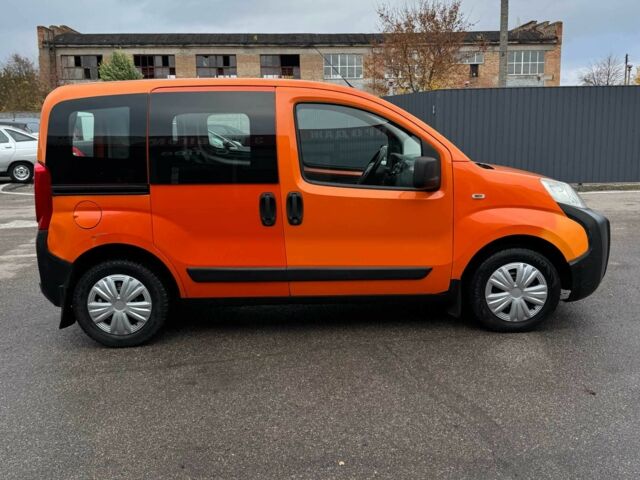 Оранжевый Фиат Fiorino, объемом двигателя 1.2 л и пробегом 293 тыс. км за 3400 $, фото 3 на Automoto.ua