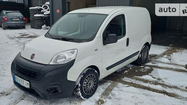 Белый Фиат Fiorino груз., объемом двигателя 1.4 л и пробегом 76 тыс. км за 5600 $, фото 1 на Automoto.ua