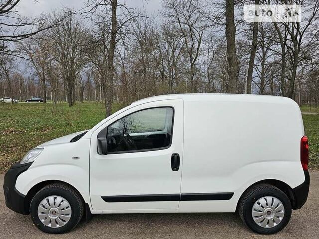 Белый Фиат Fiorino груз., объемом двигателя 1.4 л и пробегом 71 тыс. км за 6500 $, фото 10 на Automoto.ua