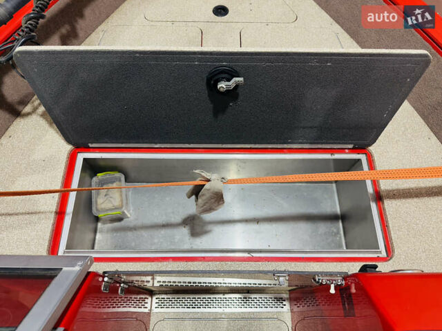 Красный Финвал 475, объемом двигателя 0 л и пробегом 207 тыс. км за 32500 $, фото 10 на Automoto.ua