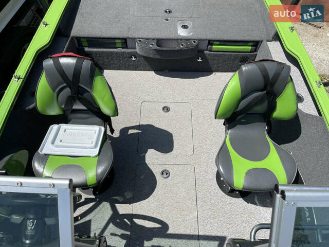 Финвал Fish Pro 555, объемом двигателя 0 л и пробегом 13 тыс. км за 46300 $, фото 11 на Automoto.ua