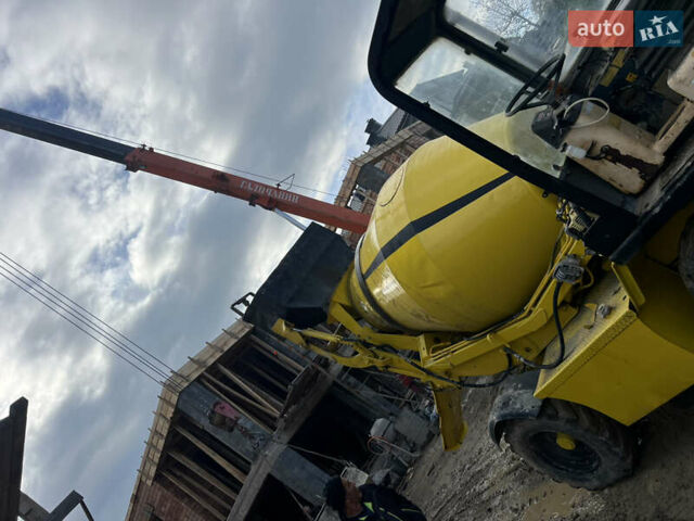 Жовтий Фіорі ДБ, об'ємом двигуна 0 л та пробігом 1 тис. км за 18900 $, фото 1 на Automoto.ua