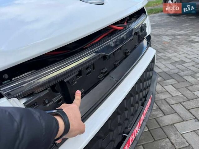 Білий Фіскер Ocean, об'ємом двигуна 0 л та пробігом 14 тис. км за 14700 $, фото 2 на Automoto.ua