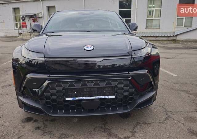 Черный Фискер Ocean, объемом двигателя 0 л и пробегом 10 тыс. км за 30900 $, фото 1 на Automoto.ua