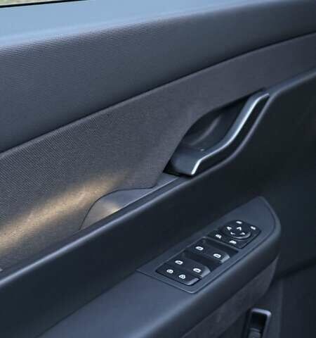 Синий Фискер Ocean, объемом двигателя 0 л и пробегом 26 тыс. км за 22500 $, фото 13 на Automoto.ua