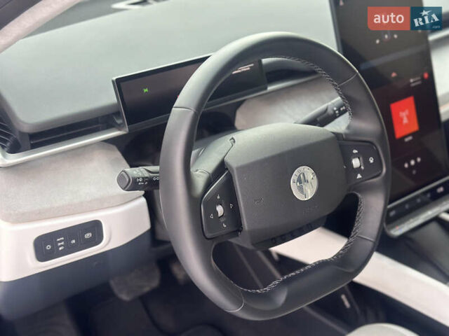 Синий Фискер Ocean, объемом двигателя 0 л и пробегом 8 тыс. км за 32800 $, фото 28 на Automoto.ua