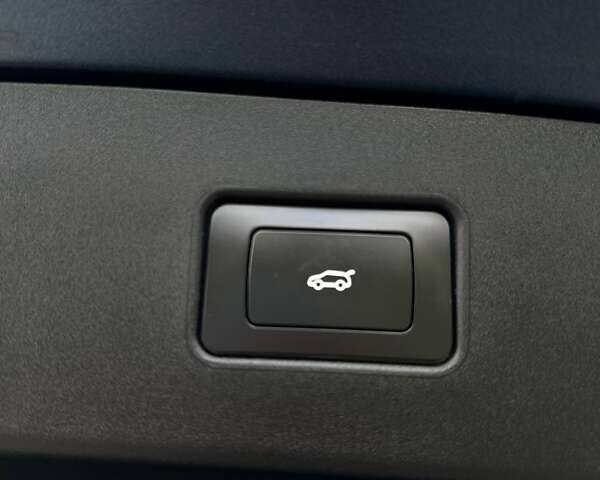 Синий Фискер Ocean, объемом двигателя 0 л и пробегом 14 тыс. км за 23999 $, фото 4 на Automoto.ua
