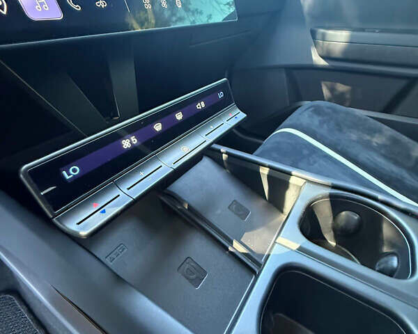 Синий Фискер Ocean, объемом двигателя 0 л и пробегом 7 тыс. км за 23700 $, фото 28 на Automoto.ua