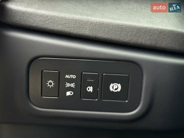 Синій Фіскер Ocean, об'ємом двигуна 0 л та пробігом 41 тис. км за 25999 $, фото 42 на Automoto.ua